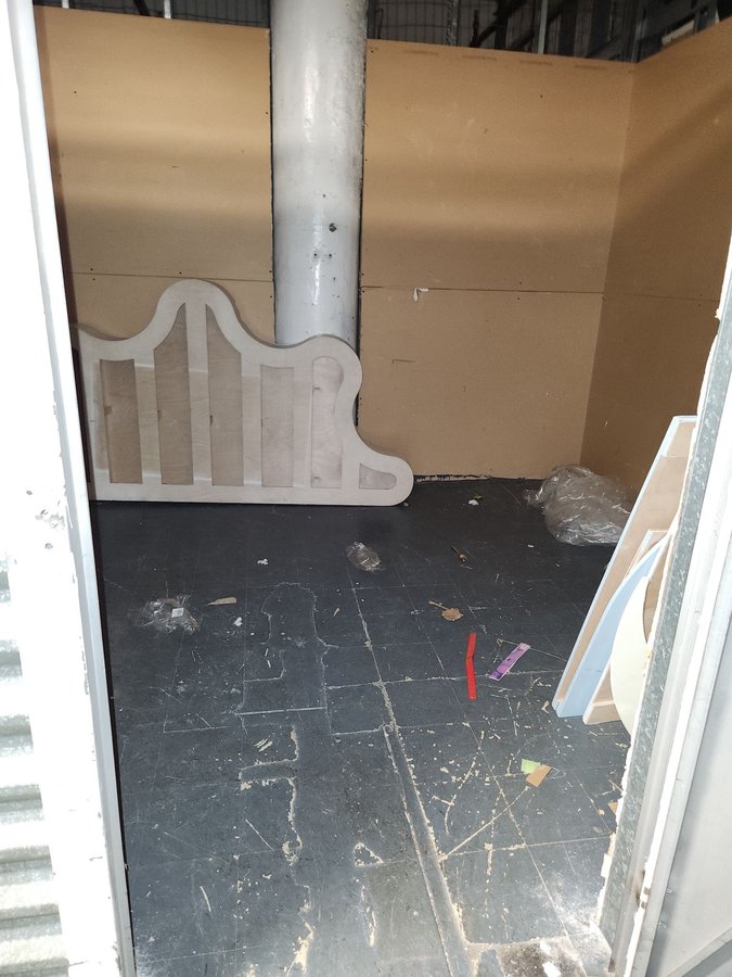 10 x 12 storage unit in Brooklyn, NY