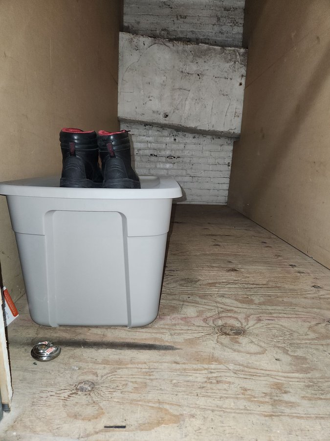 4 x 10 storage unit in Brooklyn, NY