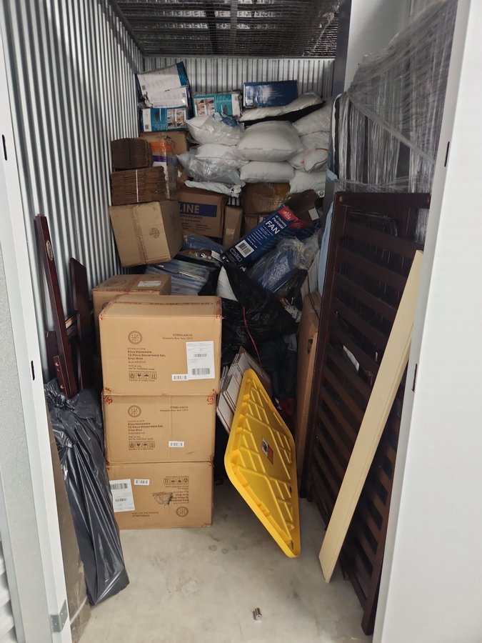 5 x 10 storage unit in Brooklyn, NY