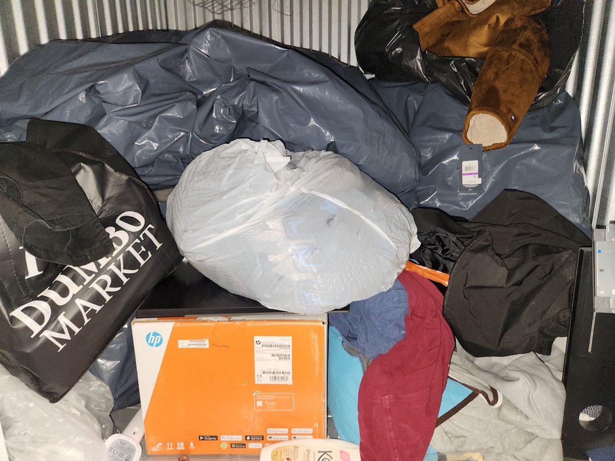 5 x 5 storage unit in Brooklyn, NY