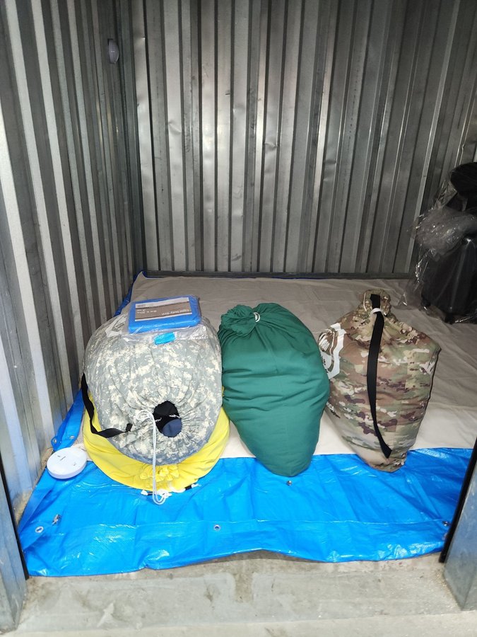 10 x 10 storage unit in Brooklyn, NY