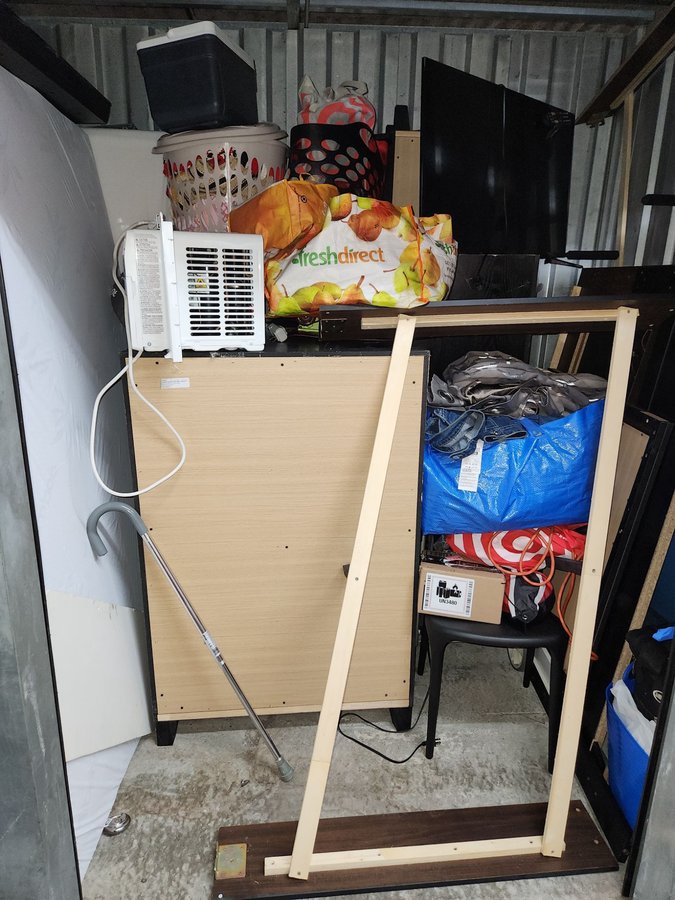7 x 10 storage unit in Brooklyn, NY