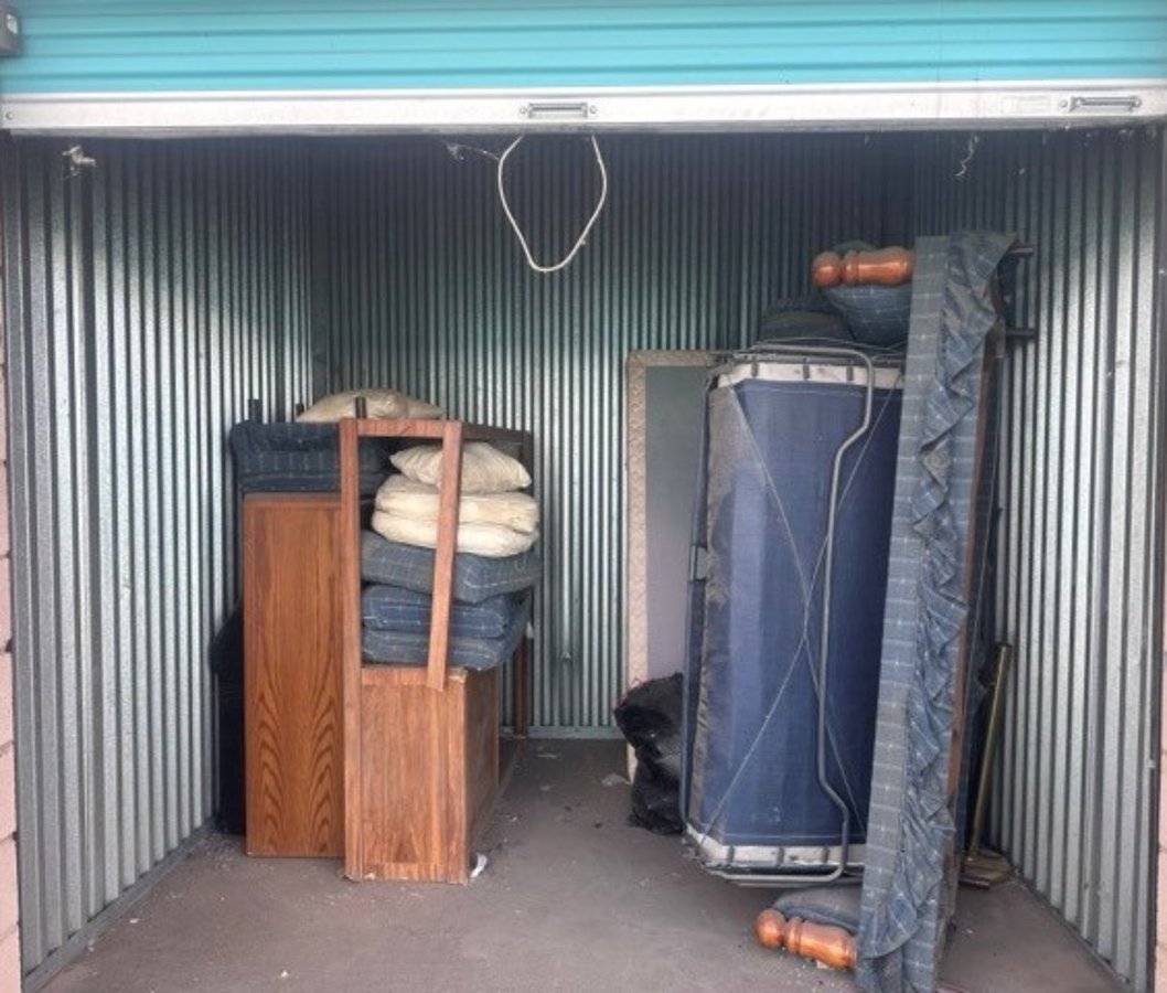 10 x 10 storage unit in Indio, CA