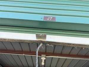 10 x 15 storage unit in Riverside, CA