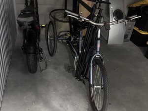 10 x 10 storage unit in San Diego, CA