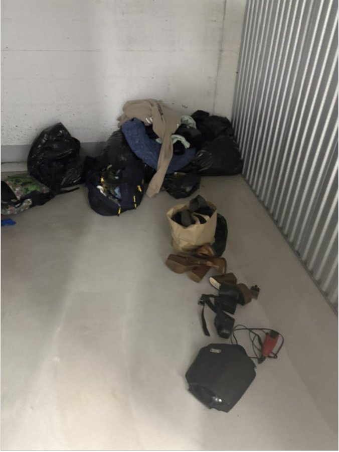 10 x 10 storage unit in Rialto, CA