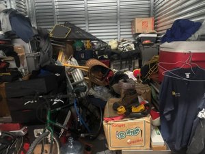 10 x 10 unit in San Diego