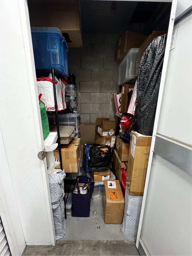 4 x 5 storage unit in El Monte, CA