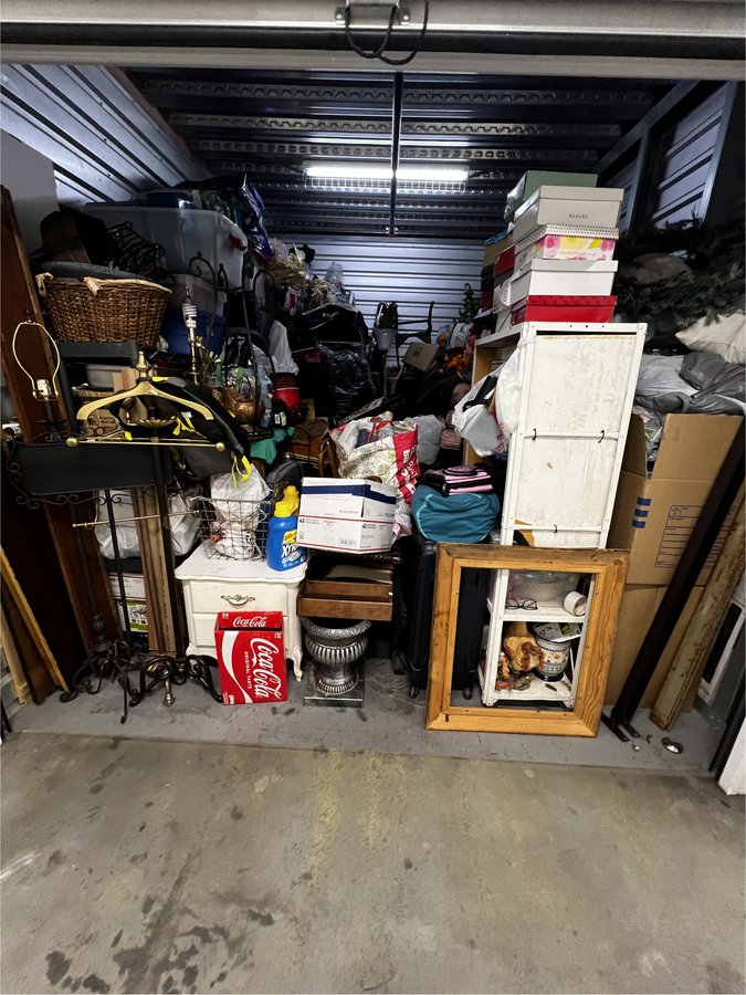 10 x 15 storage unit in El Monte, CA