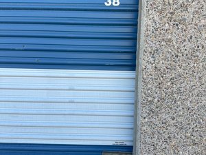 10 x 10 storage unit in Albany, OR