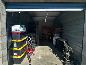 10 x 20 unit in Albany