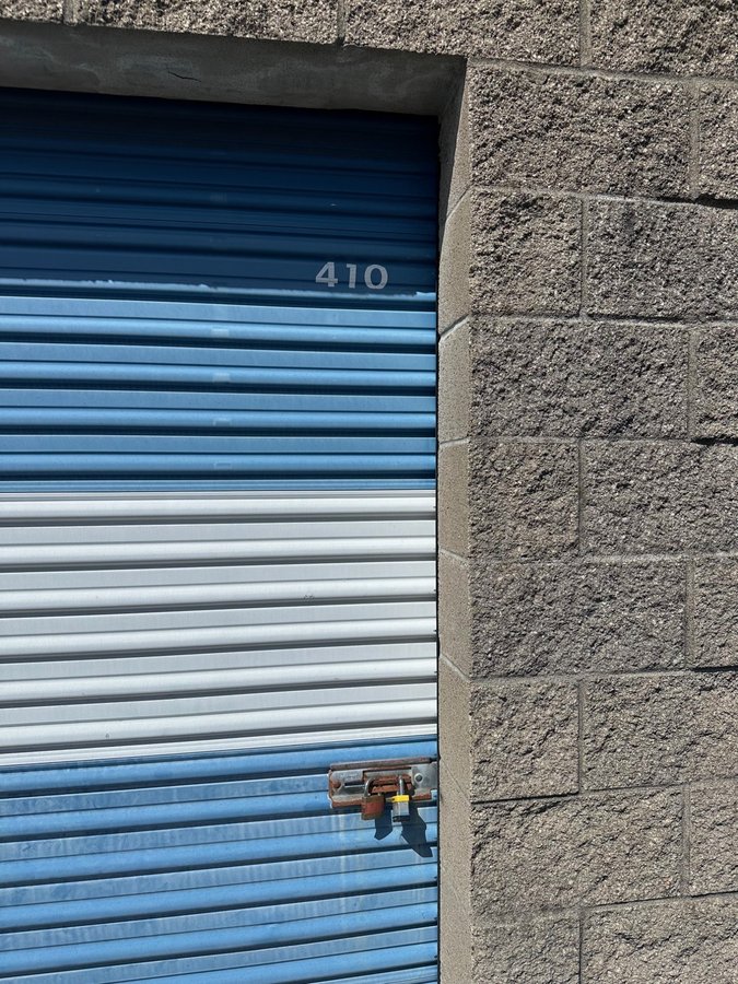 10 x 15 storage unit in Albany, OR