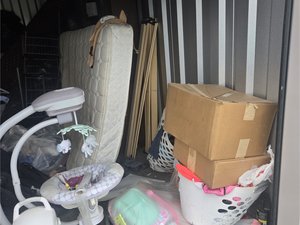 10 x 15 storage unit in Belle Vernon, PA