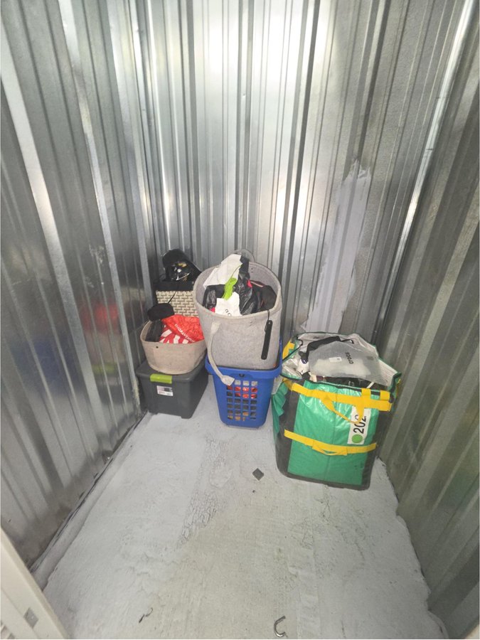 5 x 5 storage unit in New York, NY