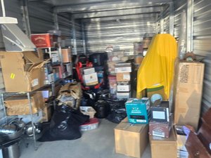 10 x 25 storage unit in Hanover, PA