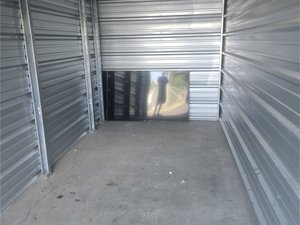 10 x 15 storage unit in Hanover, PA