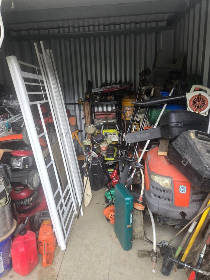 10 x 10 storage unit in Saegertown, PA