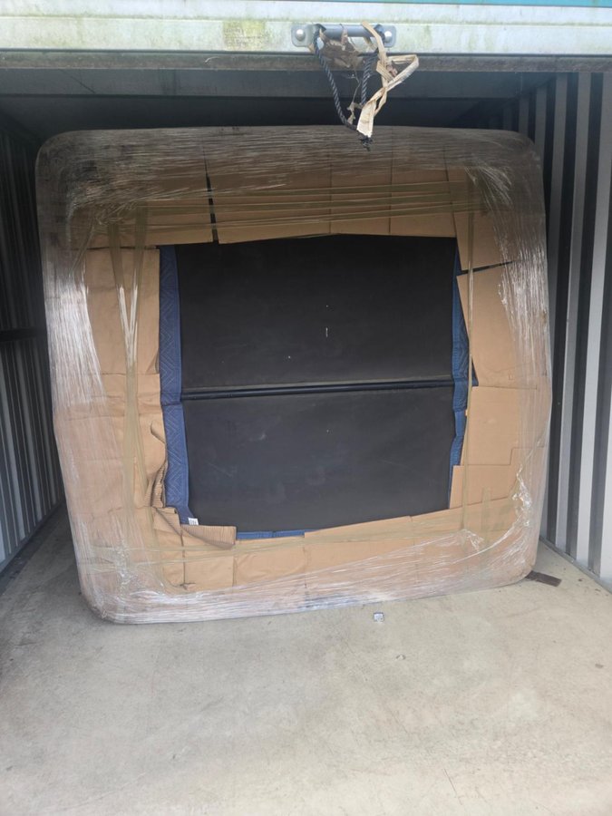 10 x 30 storage unit in Transfer, PA