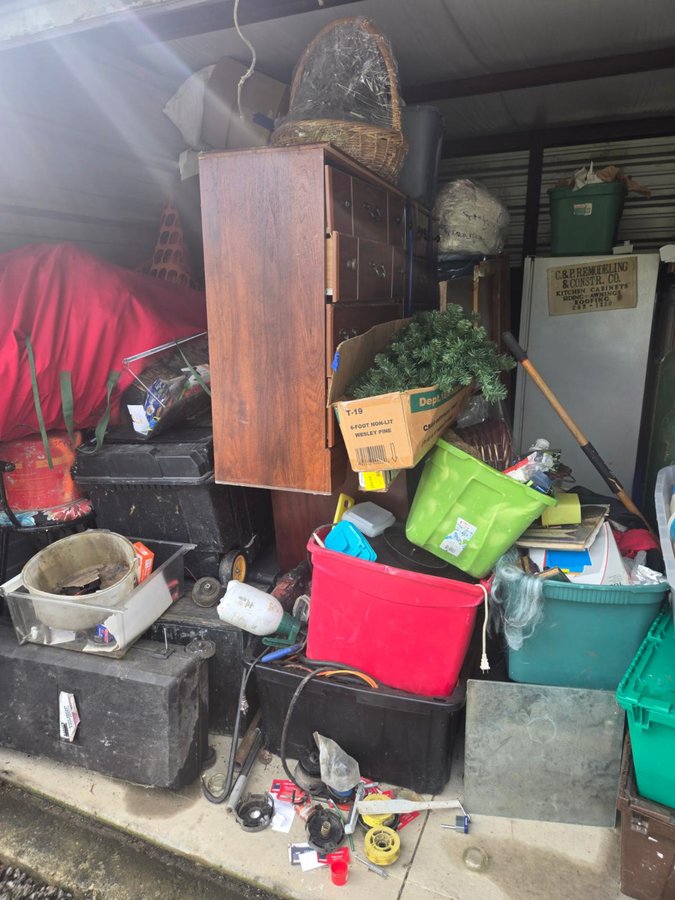 10 x 15 storage unit in Coraopolis, PA