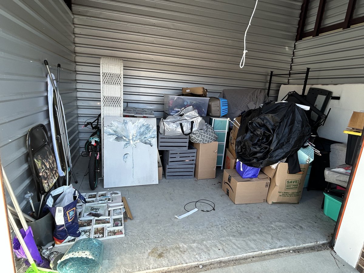 10 x 15 storage unit in Atlanta, GA