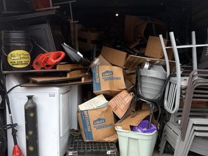 10 x 20 storage unit in Rex, GA