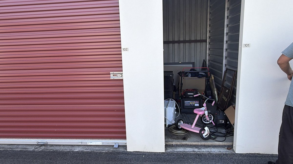 5 x 10 storage unit in Dunlap, TN