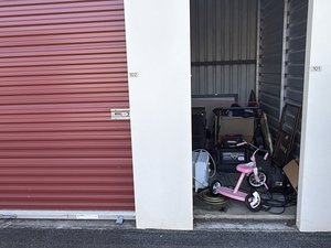 5 x 10 storage unit in Dunlap, TN