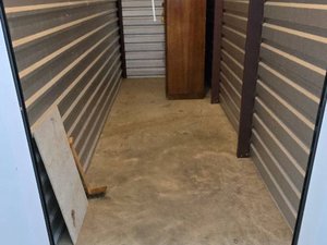 5 x 15 storage unit in Arlington, TX