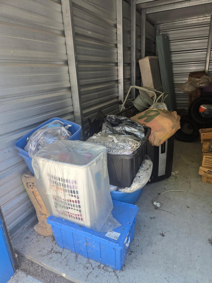 10 x 20 storage unit in Darlington, PA