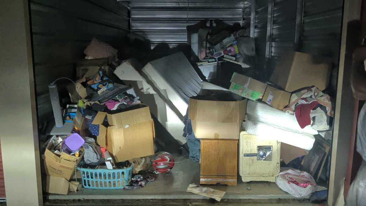 10 x 20 storage unit in Springfield, TN