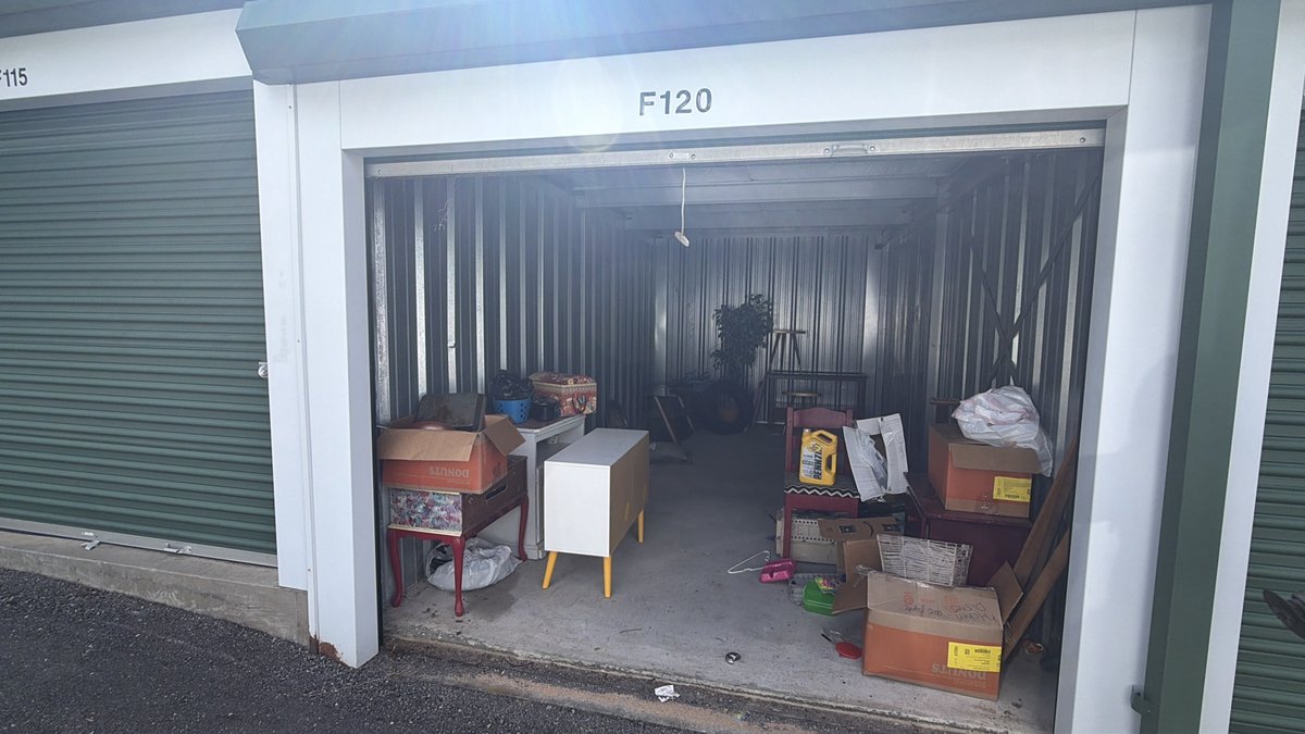 10 x 20 storage unit in Crossville, TN