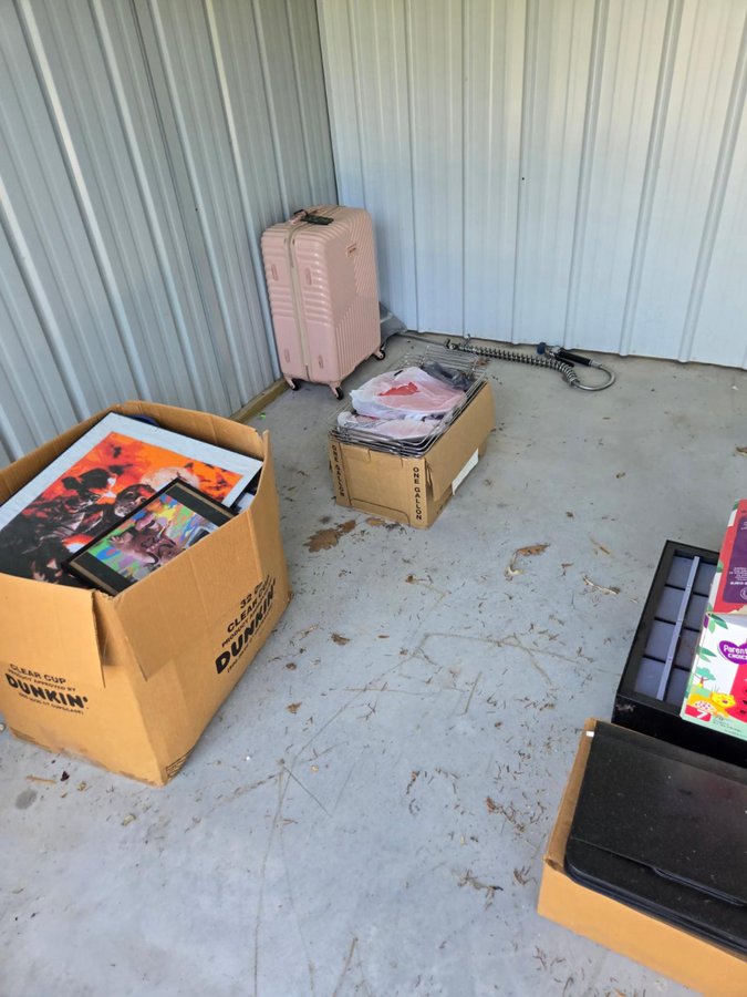 10 x 10 storage unit in Hanover, PA