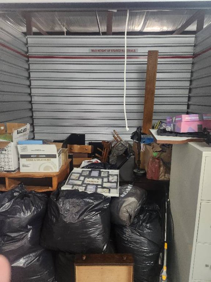 10 x 10 storage unit in Henrico, VA