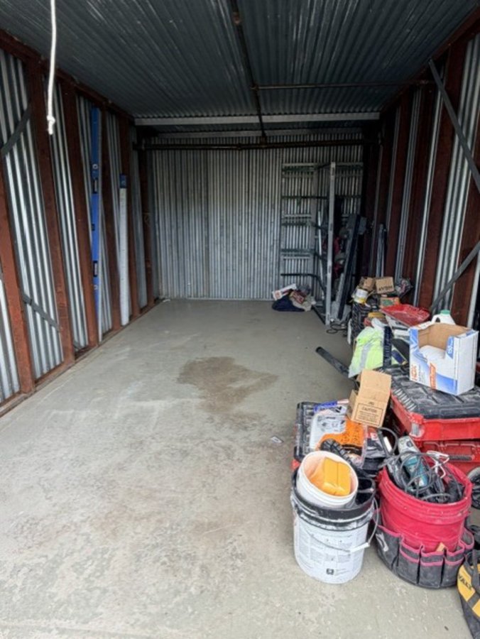 10 x 18 storage unit in Norwalk, CT