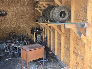 12 x 20 unit in Hubbard