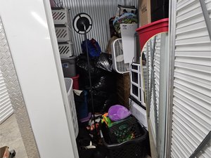 5 x 5 storage unit in Albany, NY
