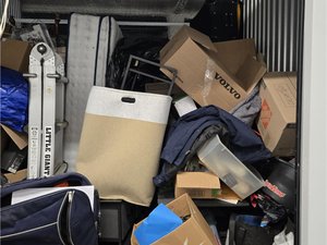 10 x 15 storage unit in Rochelle Park, NJ