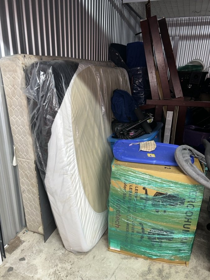 10 x 15 storage unit in Chesapeake, VA