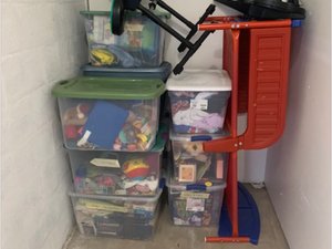 5 x 10 storage unit in Sterling, VA