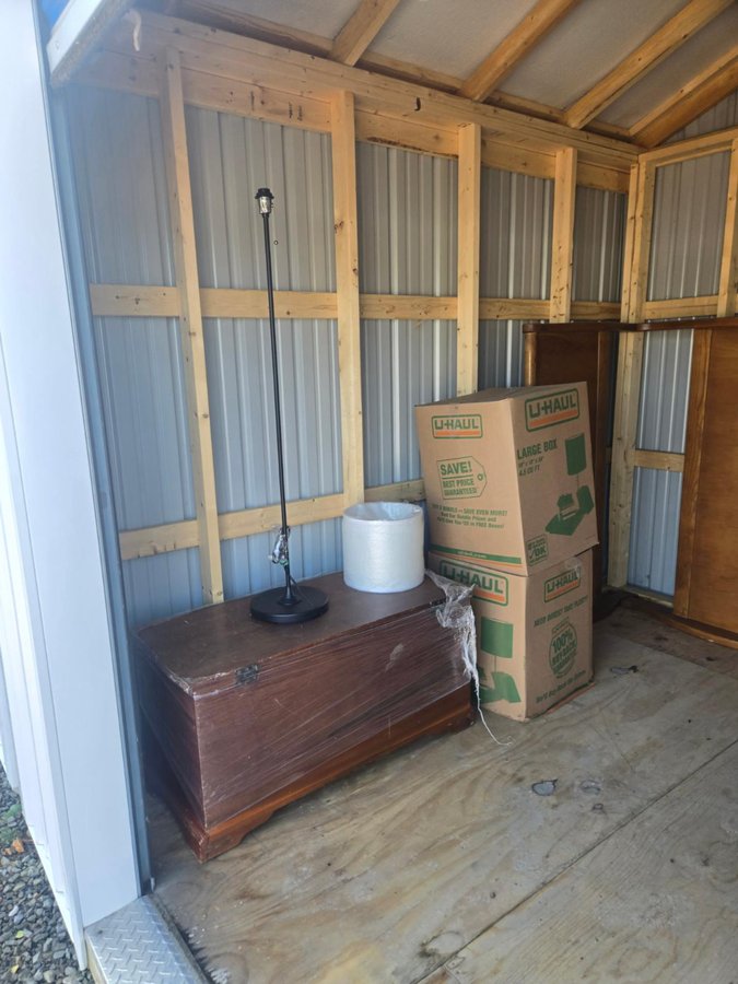 10 x 10 storage unit in Meadville, PA