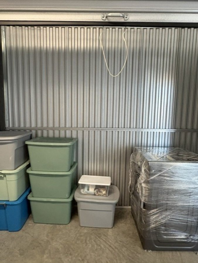 10 x 5 storage unit in Plano, TX