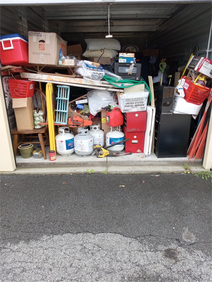 10 x 20 storage unit in Vernon, NJ