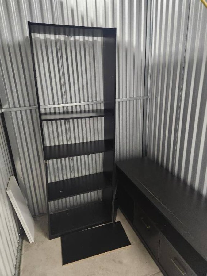 5 x 5 storage unit in Chicago, IL