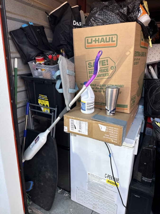 10 x 15 storage unit in Norfolk, VA