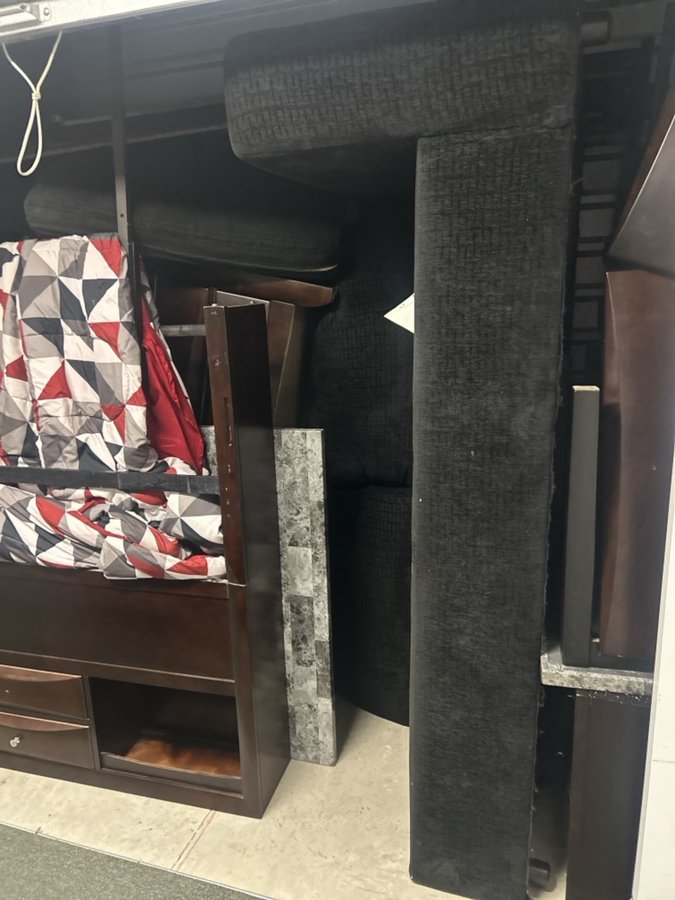 5 x 10 storage unit in Norfolk, VA