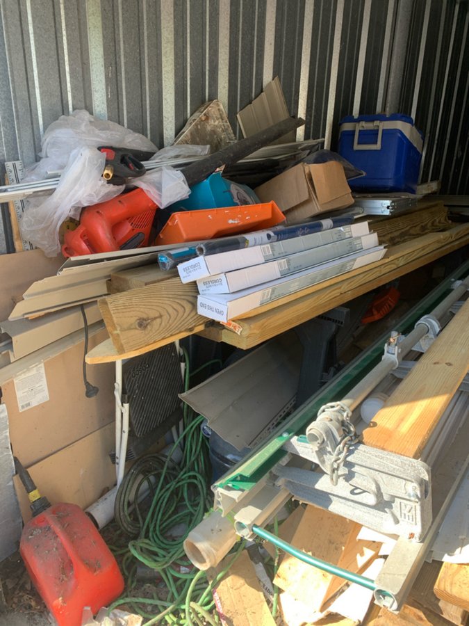 10 x 30 storage unit in Chesapeake, VA