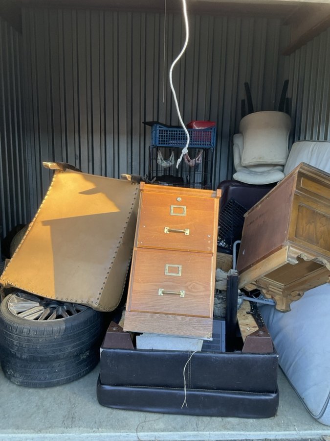10 x 10 storage unit in Lafayette, IN