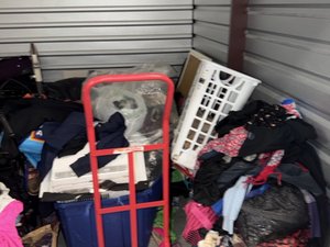 10 x 10 storage unit in Norfolk, VA