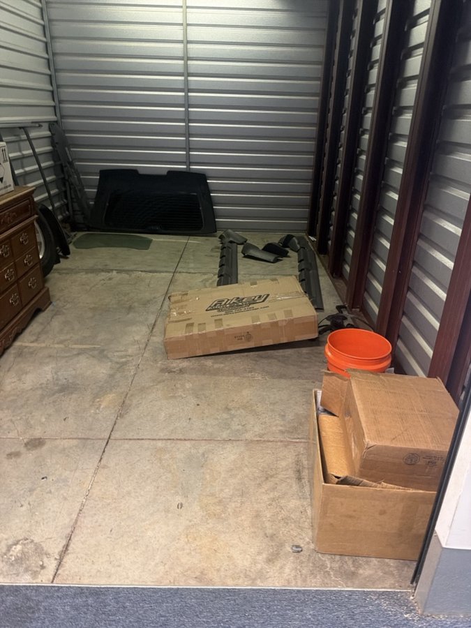 10 x 15 storage unit in Norfolk, VA