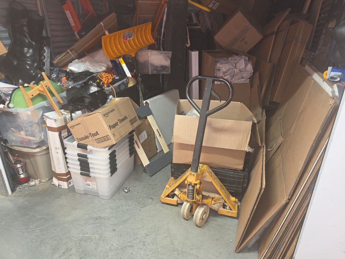 10 x 30 storage unit in Stamford, CT